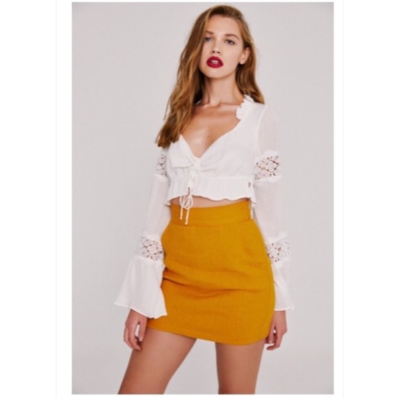 —Sold on Depop— NWOT sold out SCF White Crescent Crop top sz 0 - Picture 2 of 8